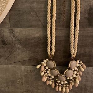 Cream Statement Neclace